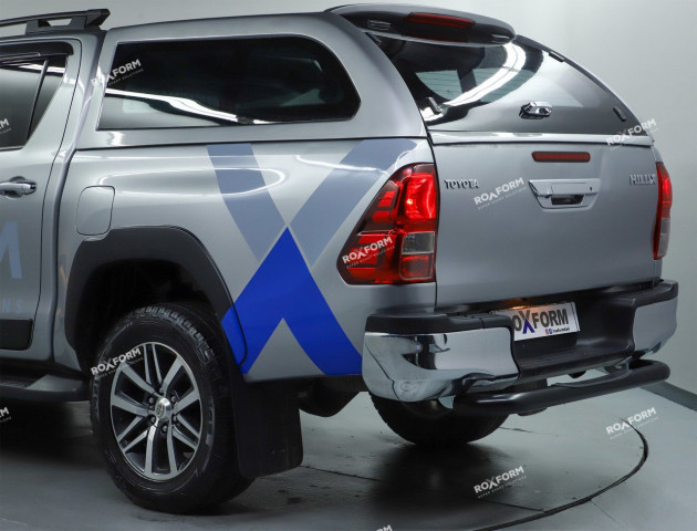 Koupit Hardtop on Toyota Hilux 2015-2021 Fixed Window Canopy